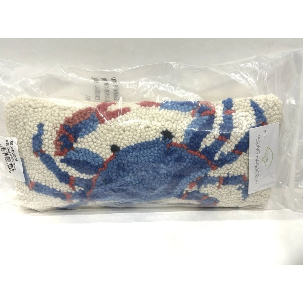 Peking Handicraft Blue Crab Hooked Wool Lumbar Throw Pillow 12x5 NWT